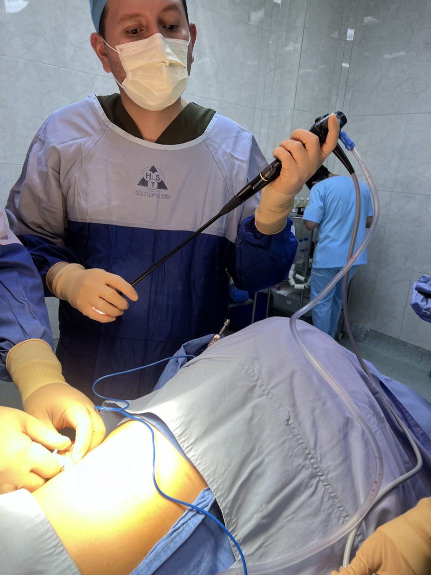 Pleuroscopia en curso en el quirófano